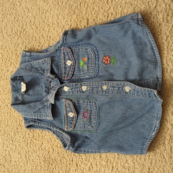 Gap Baby Gap Colorful Embroidery Floral Heart Buttons Soft Denim Vest 6-12 Month - Picture 1 of 7
